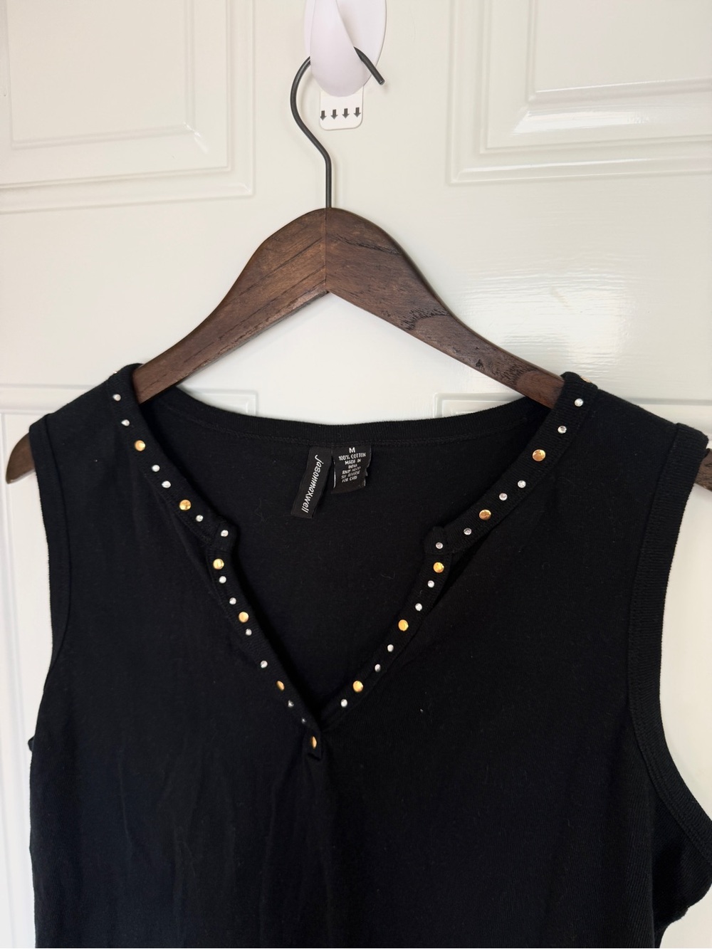 Sleeveless Black V-Neck Tank with Metallic Stud Detail - Picture 3 of 5
